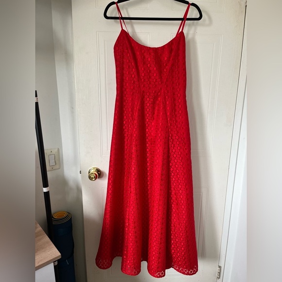 MONIQUE LHUILLIER Sleeveless Dotted Lace Midi Dress - Picture 4 of 12